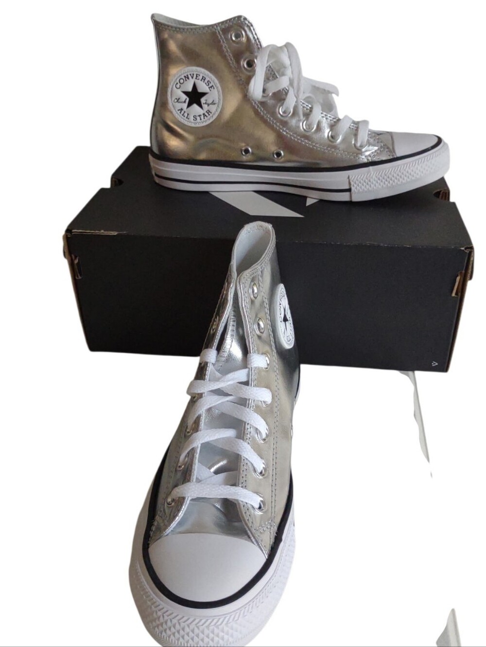 Converse Metallic Silver High Top Sneakers with White Accents 7.5 WOMEN'S